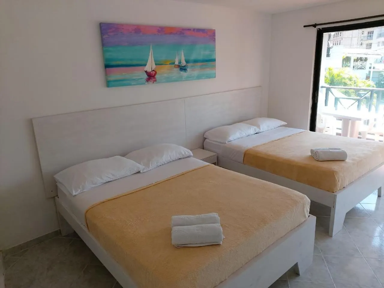Apartment Hansita Reef 1 Cuadra De La Playa Top Apartamentos San Andres  Colombia
